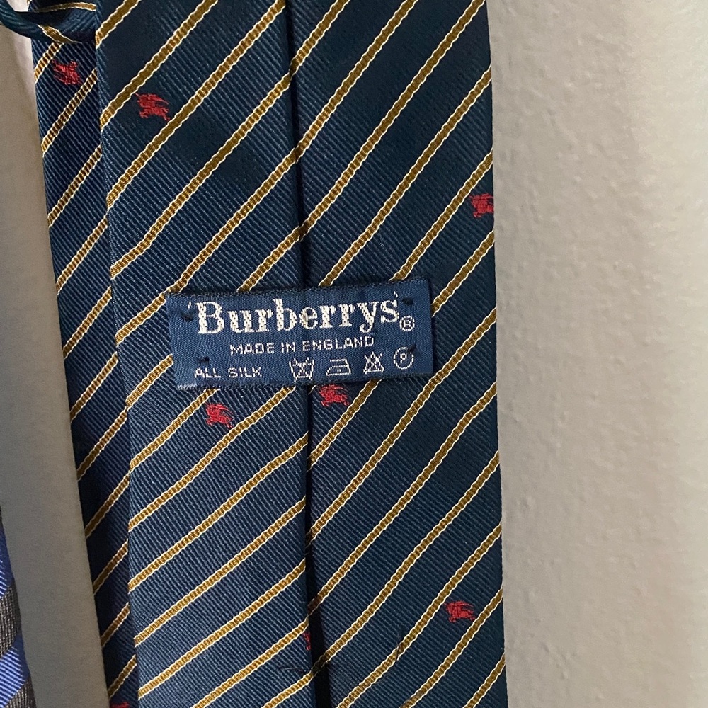 Bundle Burberry Blue and Green Striped Ties - Picture 2 of 6